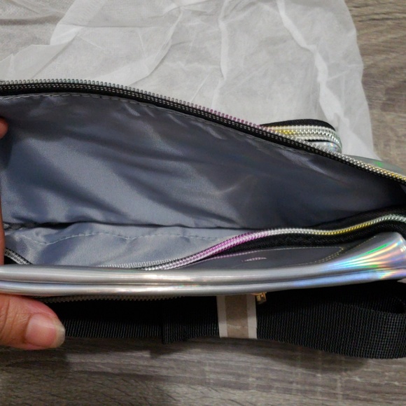 Fanny pack - Picture 3 of 3